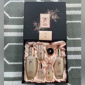 The History of Whoo Cheonyuldan Hwayul  Ultimate Rejuvenate Special Set K Beauty
